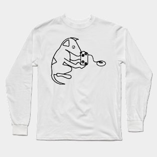 Cute Line Drawing of a Dog Playing Video Games Long Sleeve T-Shirt